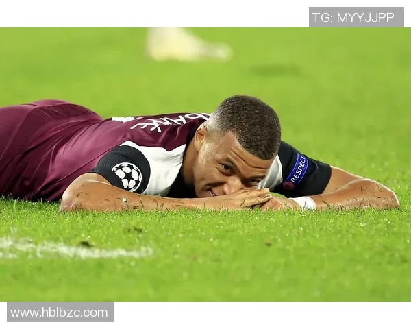 长期被批评与误解的足球巨星：逆境中的坚持与突破